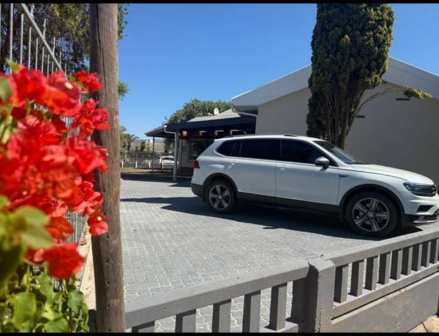 1 BEDROOM PROPERTY TO RENT IN CHRISMAR